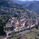 Castle of Castiglione di Garfagnana, view