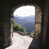 Castle of Tereglio, entrance