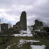 Castle of Sommocolonia, remains