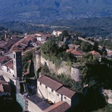 Castle of Castiglione di Garfagnana, aerial view